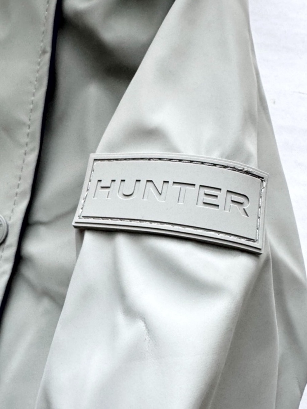 Hunter New Boys Water Resistant Long
Hooded Rain Jacket in Green size 12Y NWT - Picture 5 of 16